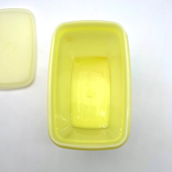 Vintage Tupperware Yellow Container Lid Retro Storage Box Kitchen Pantry 70s - Picture 9 of 9